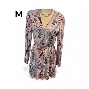 NEW MINKPINK Lavender Love Long Sleeves Floral Dress Size Medium Criss Cross